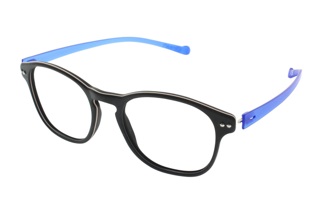 Gli occhiali iGreen sono facilmente personalizzabili: questo modello ha il frontale nero e le aste blu