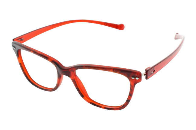 Gli occhiali iGreen sono facilmente personalizzabili: questo modello ha il frontale rosso “animalier” e le aste rosse