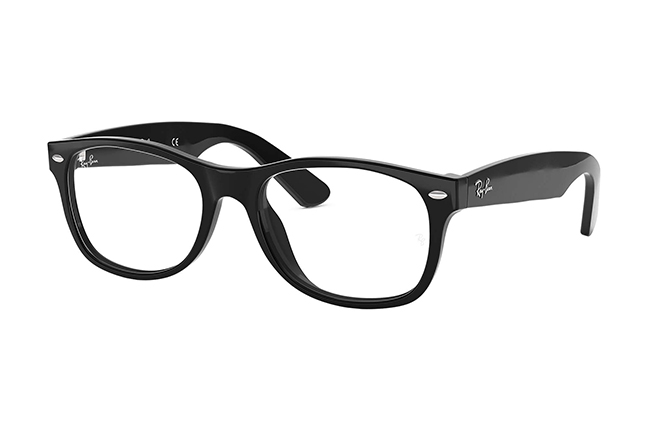 Il modello “NEW WAYFARER OPTICS” degli occhiali da vista Ray-Ban