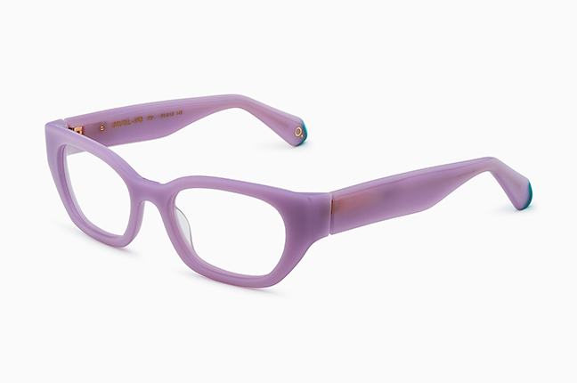 Il modello “BRUTAL NO.6” degli occhiali da vista Etnia Barcelona – Collezione BOLD