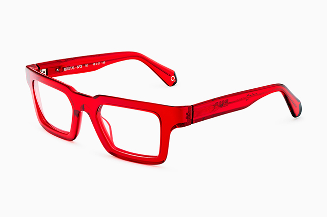 Il modello “BRUTAL NO.3” degli occhiali da vista Etnia Barcelona – Collezione BOLD