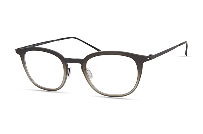 Il modello “4107” (nella colorazione “BLACK GRADIENT”) degli occhiali Modo, appartenente alla collezione “PAPER-THIN TITANIUM”
