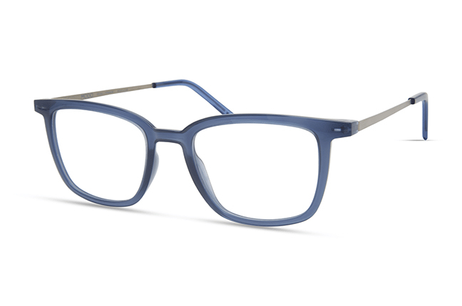 Il modello “7052” (nella colorazione “BLUE”) degli occhiali Modo, appartenente alla collezione “R 1000 + TITANIUM”