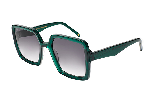 Il modello “CIEL” degli occhiali da sole JPlus