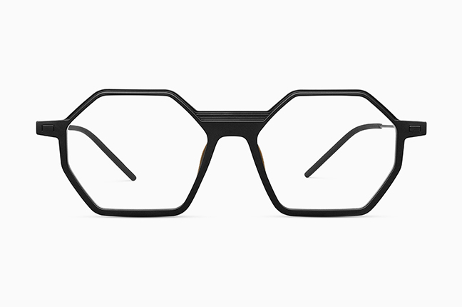 Il modello “GEAR” degli occhiali Lool – Collezione “STEREOTOMIC Series”