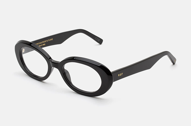 Il modello “Numero 109 Black” degli occhiali Retrosuperfuture – Collezione SS23