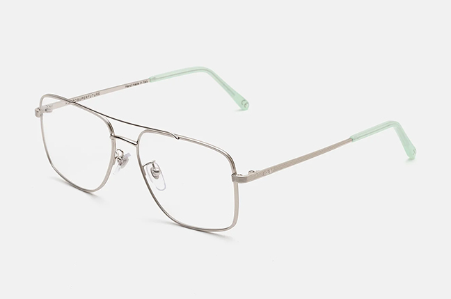 Il modello “Numero 111 Argento” degli occhiali Retrosuperfuture – Collezione SS23