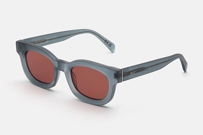 Il modello “Sempre Stoned” degli occhiali Retrosuperfuture – Collezione SS23