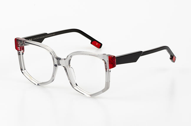 Il modello “FOSCA” degli occhiali da vista JPlus