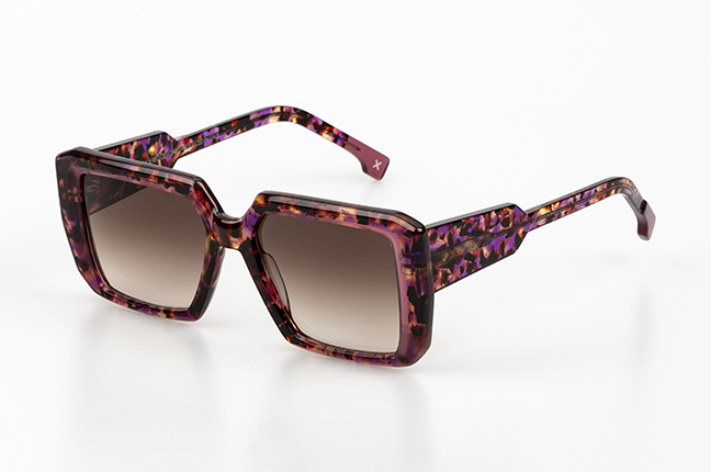 Il modello “WINONA” degli occhiali da sole JPlus