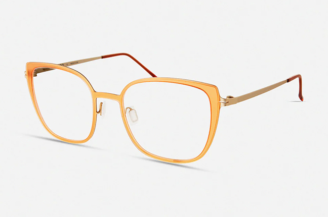 Il modello “4123” (nella colorazione “Apricot”) degli occhiali Modo, appartenente alla collezione “Paper-Thin Collection”