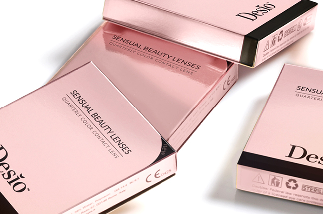 Le confezioni delle lenti a contatto Desìo, collezione “Sensual Beauty Lenses”