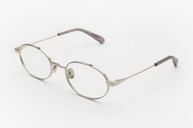 Il modello “JADE OPT SILVER” degli occhiali Gast